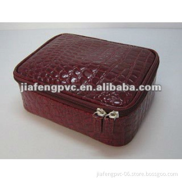 Fashionable and Popular Simulated Crocodile PU Makeup Case in Dark Red Color